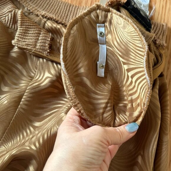 Vintage Diane Freis Original Blouson Blouse Top Size M Gold Swirl Georgette 80s - Picture 7 of 13